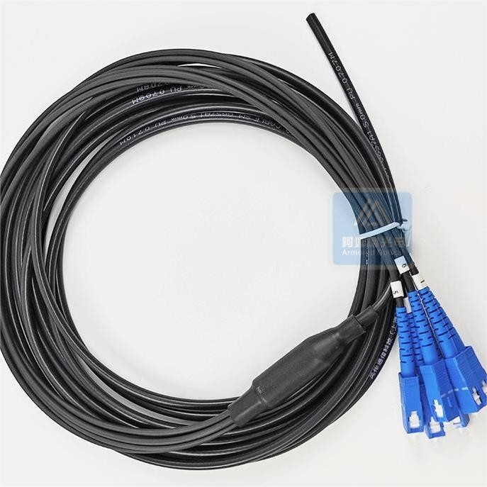 4F 5.0mm Single Mode Armored Fibre Optic Pigtail Cable SC UPC LSZH Micro Spiral